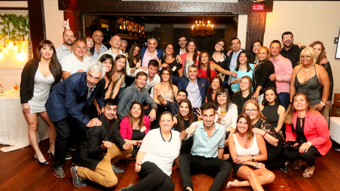 A Domicilio celebró un año más con una gran fiesta