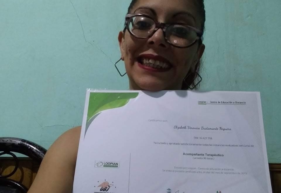 Elizabeth Bustamante, asistente terapéutica