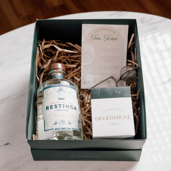 Box Tea Tonic: Gin Restinga 750ml + Blend Light Citrus + Infusor