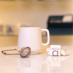Set Nala: Taza + Infusor de Té + 4 Tabletas de chocolate